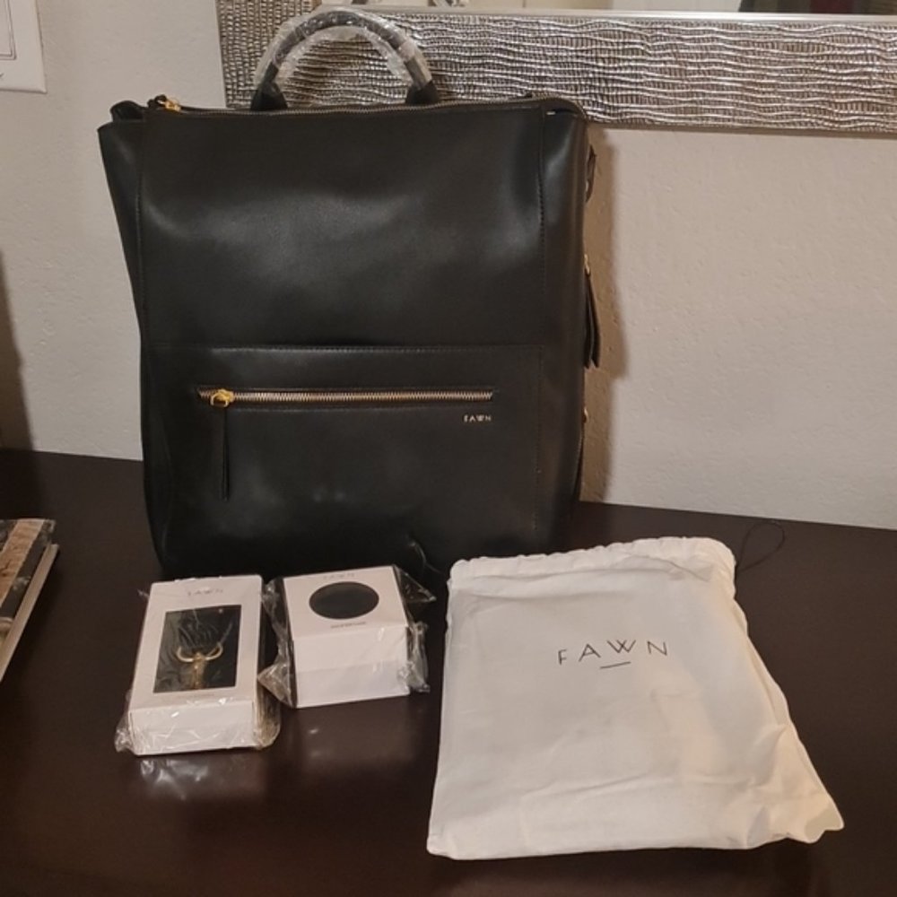 Fawn Design + Nordstrom square diaper bag - black